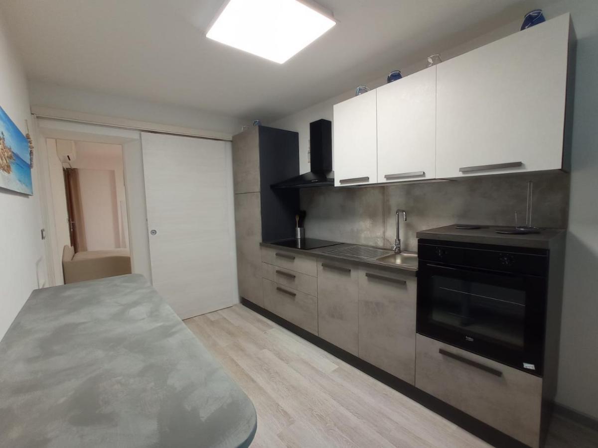 Villaggio Est Affittacamere San Teodoro  Exterior foto