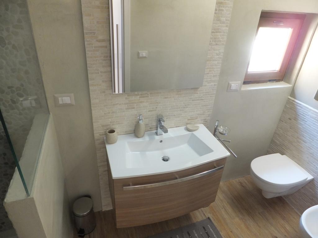 Villaggio Est Affittacamere San Teodoro  Exterior foto