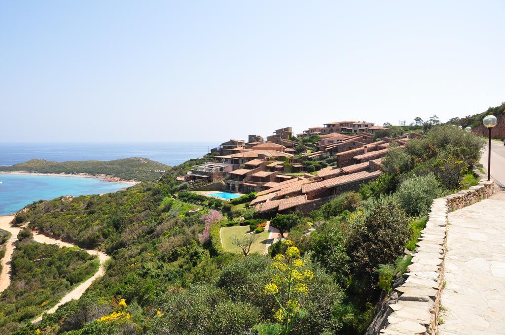 Villaggio Est Affittacamere San Teodoro  Exterior foto